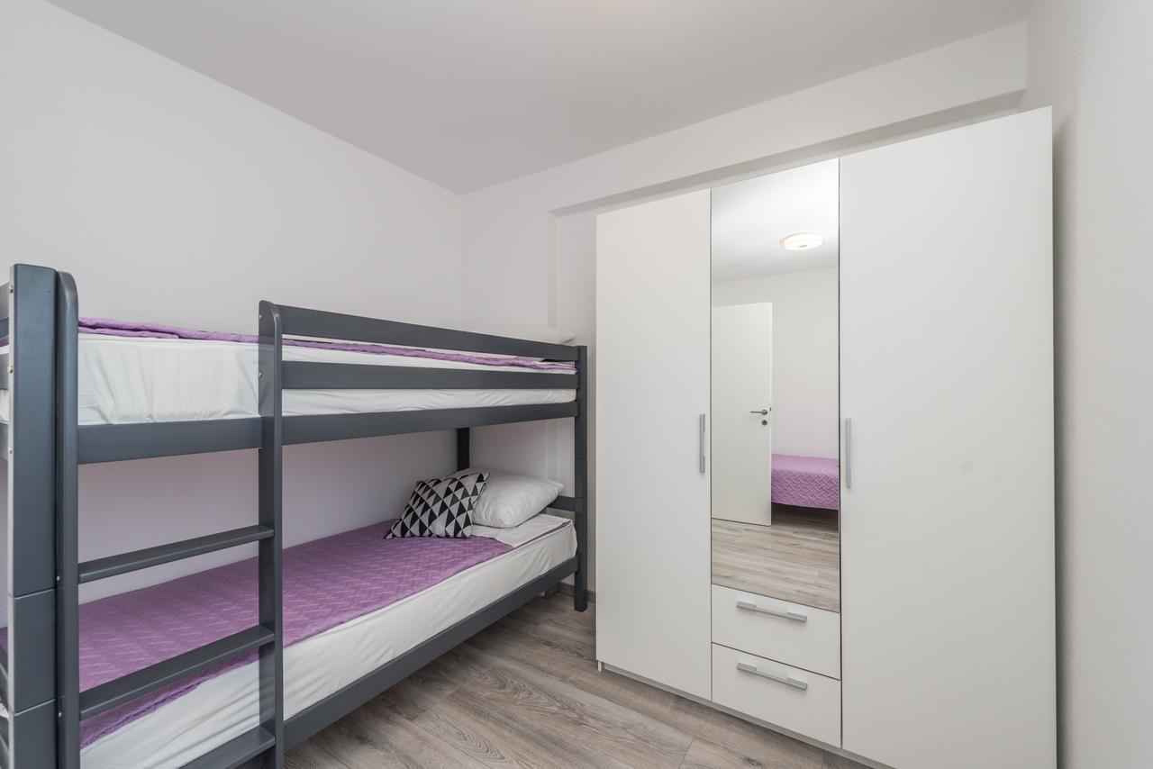 Apartments Janice Pakoštane Buitenkant foto